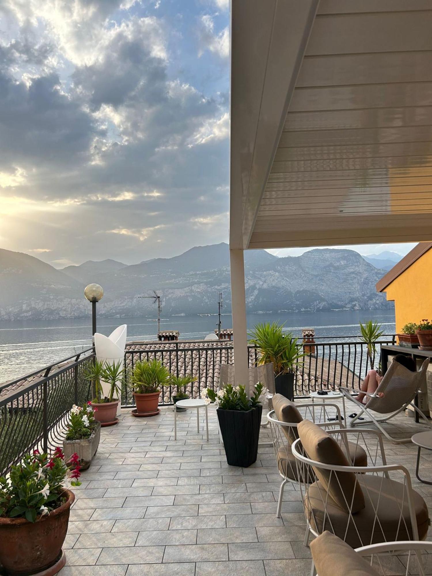 Hotel Pace Brenzone sul Garda Exterior foto