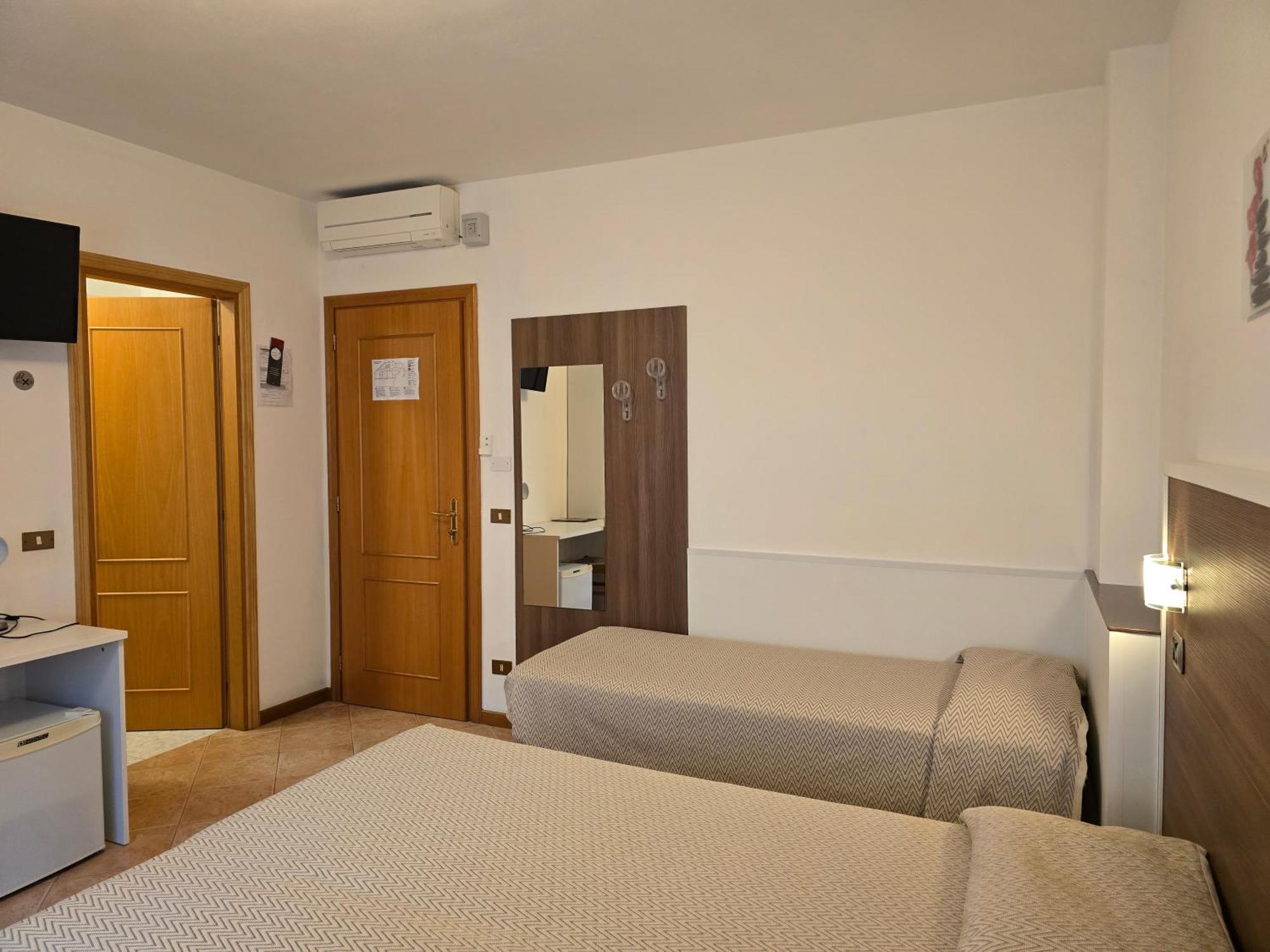 Hotel Pace Brenzone sul Garda Exterior foto